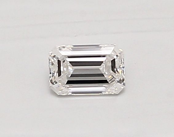 Emerald Lab-Grown Diamond image