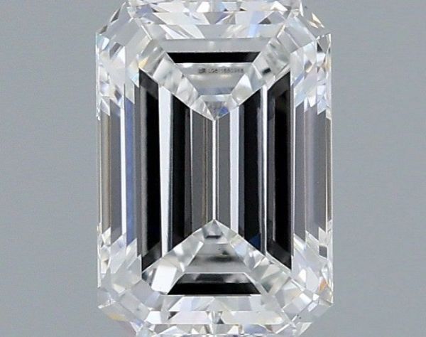 Emerald Lab-Grown Diamond image