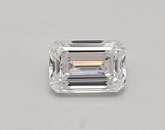 Emerald Lab-Grown Diamond image