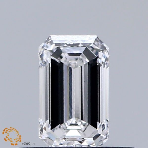 Emerald Lab-Grown Diamond image