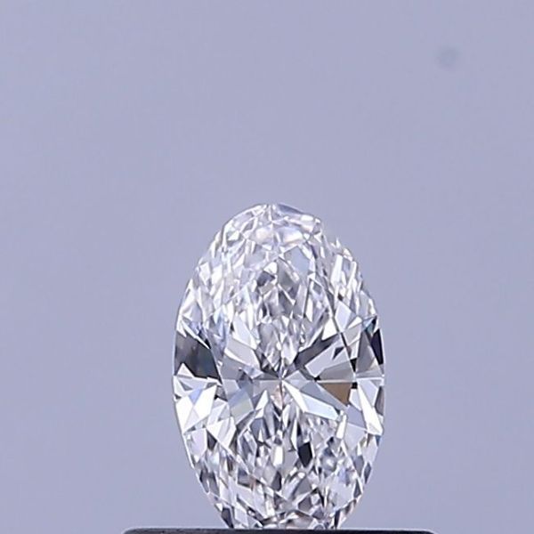 Oval Lab-Grown Diamond image