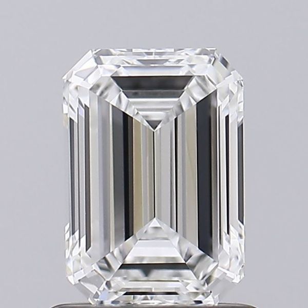 Emerald Lab-Grown Diamond image