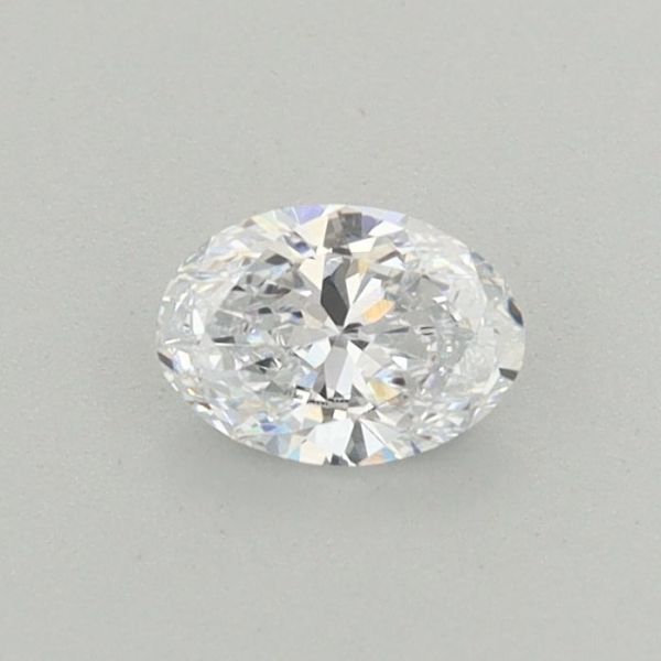 Oval Lab-Grown Diamond image