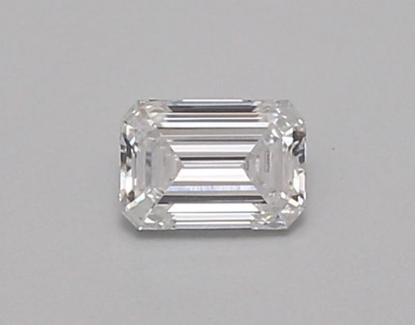 Emerald Lab-Grown Diamond image