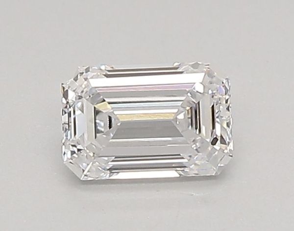 Emerald Lab-Grown Diamond image