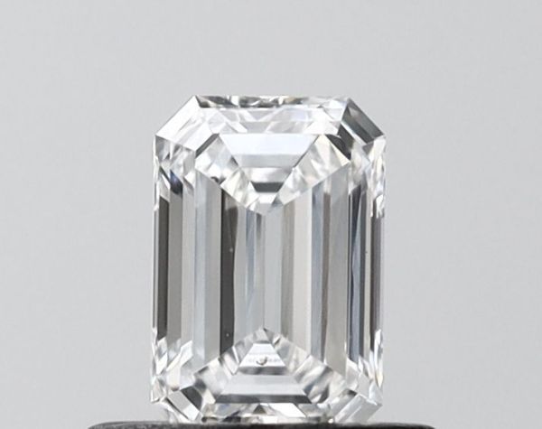 Emerald Lab-Grown Diamond image
