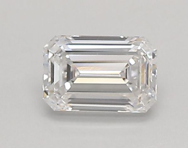 Emerald Lab-Grown Diamond image
