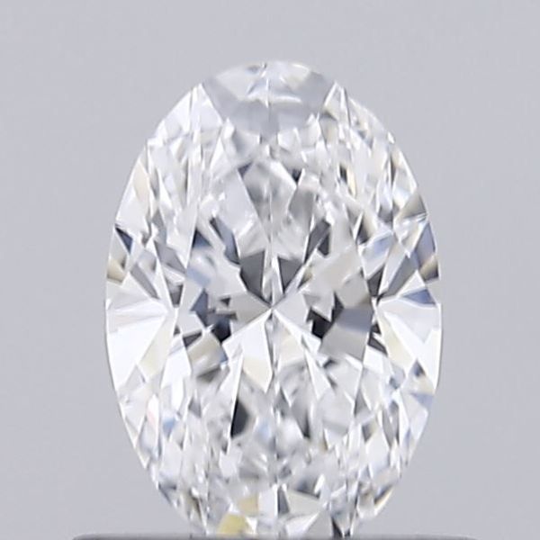Oval Lab-Grown Diamond image