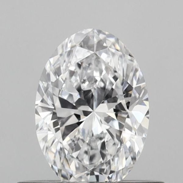 Oval Lab-Grown Diamond image