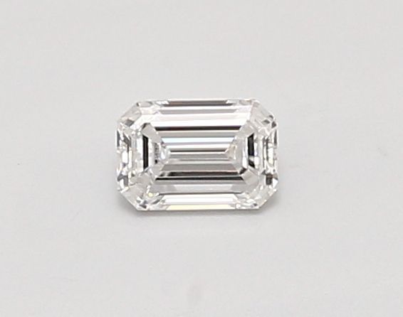 Emerald Lab-Grown Diamond image