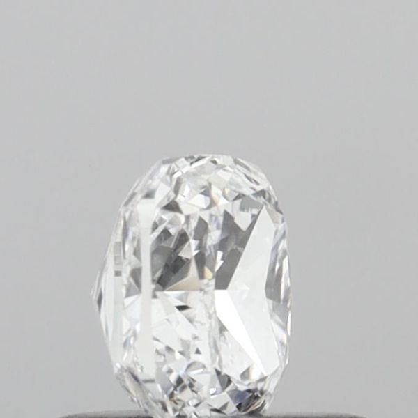 Cushion Lab-Grown Diamond image