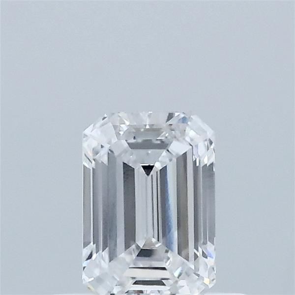 Emerald Lab-Grown Diamond image