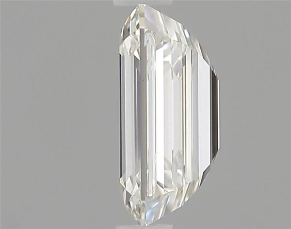 Emerald Lab-Grown Diamond image