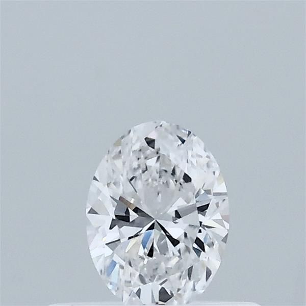 Oval Lab-Grown Diamond image