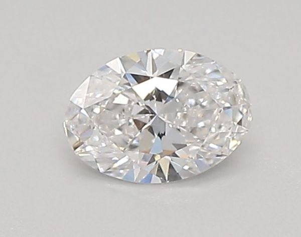Oval Lab-Grown Diamond image