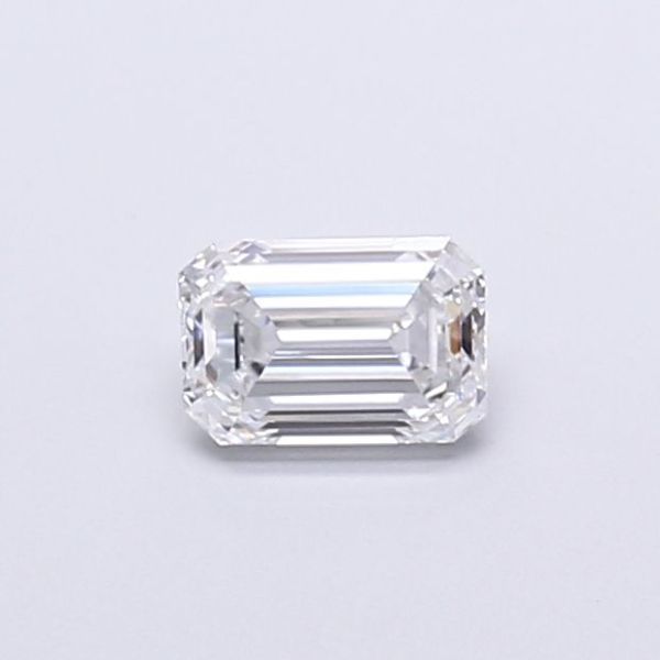 Emerald Lab-Grown Diamond image