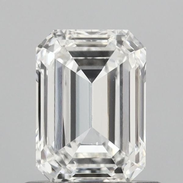 Emerald Lab-Grown Diamond image