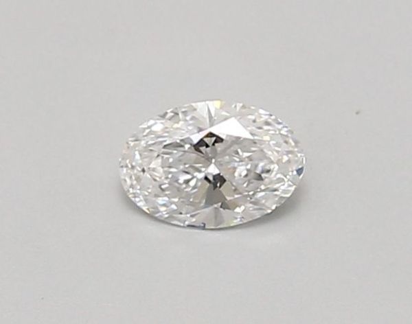 Oval Lab-Grown Diamond image
