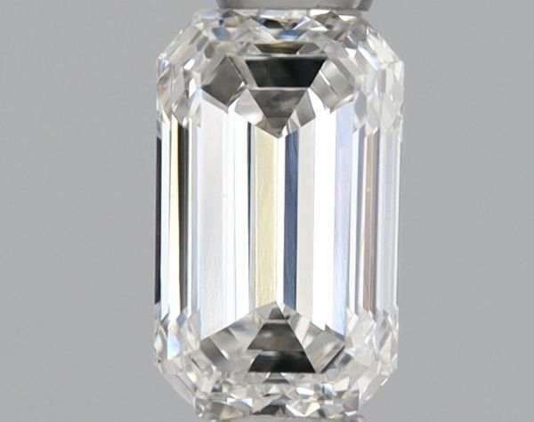 Emerald Lab-Grown Diamond image