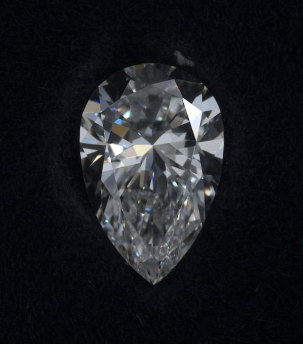 Pear Lab-Grown Diamond image