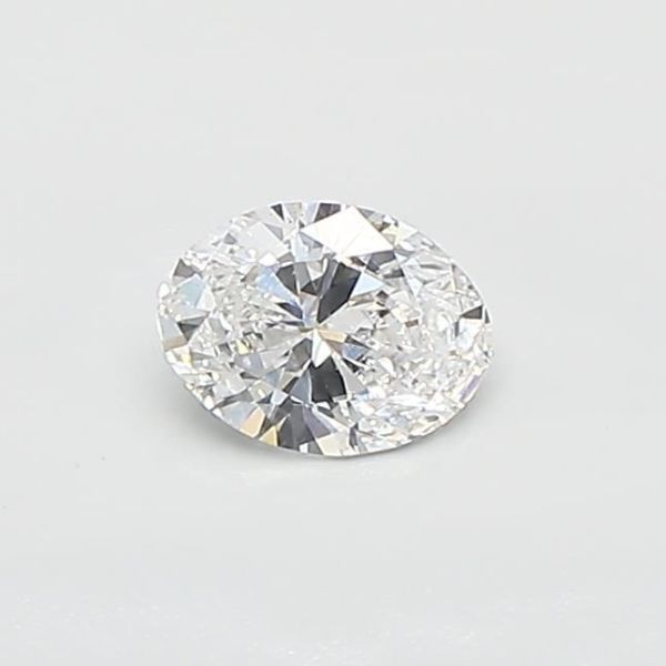 Oval Lab-Grown Diamond image