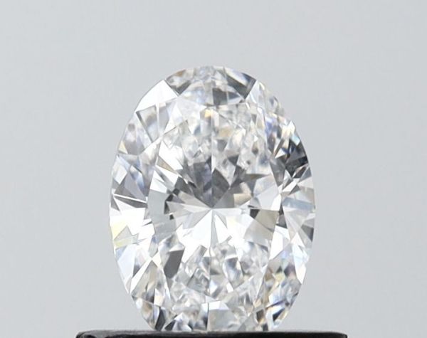 Oval Lab-Grown Diamond image