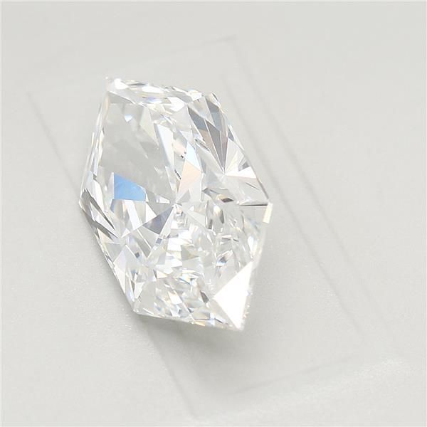Hexagonal Lab-Grown Diamond image