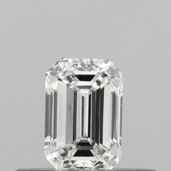 Emerald Lab-Grown Diamond image