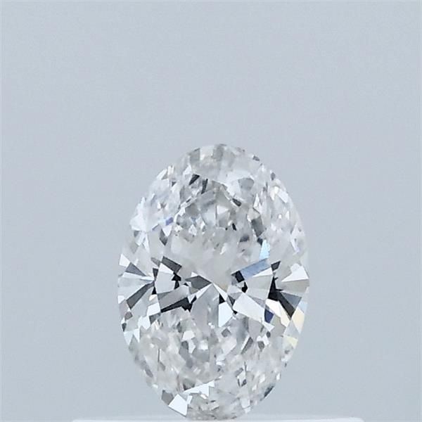 Oval Lab-Grown Diamond image