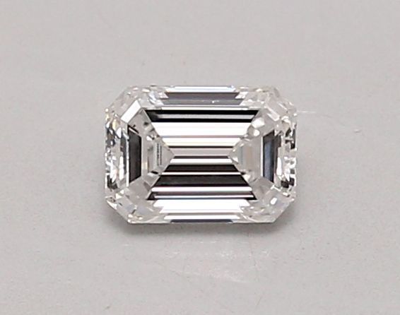 Emerald Lab-Grown Diamond image