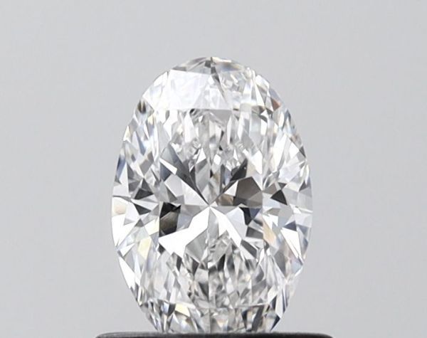 Oval Lab-Grown Diamond image