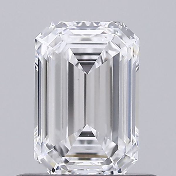 Emerald Lab-Grown Diamond image