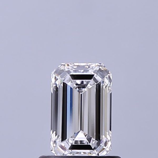 Emerald Lab-Grown Diamond image