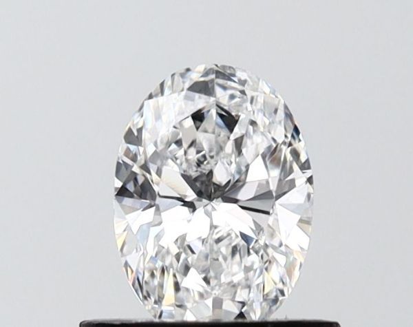 Oval Lab-Grown Diamond image