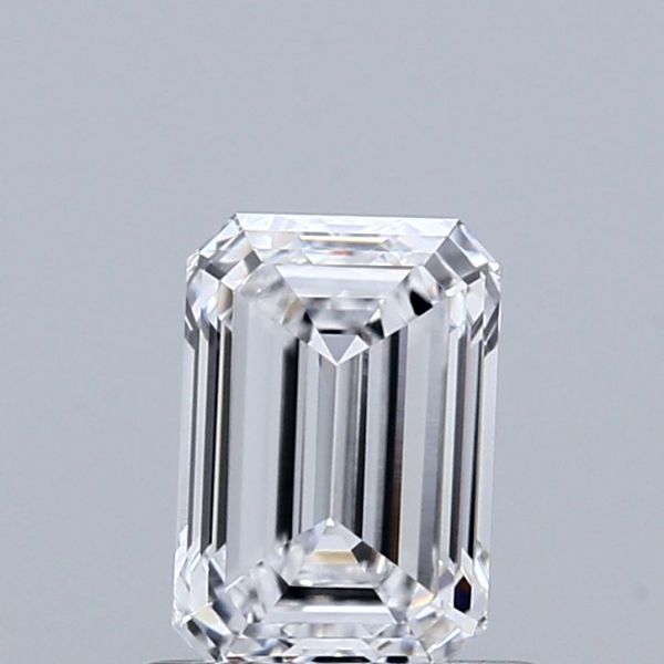 Emerald Lab-Grown Diamond image