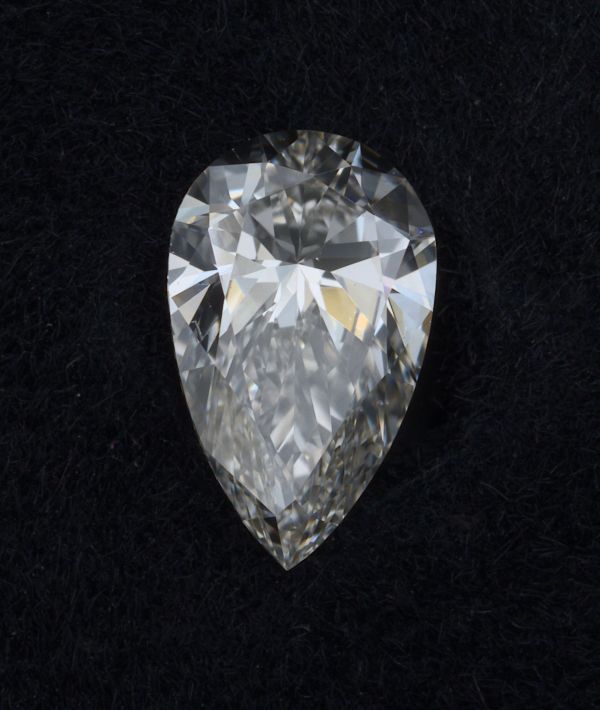 Pear Lab-Grown Diamond image