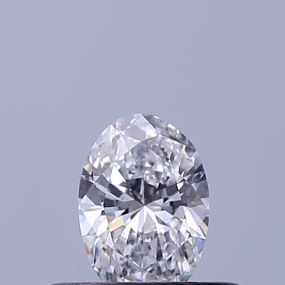 Oval Lab-Grown Diamond image