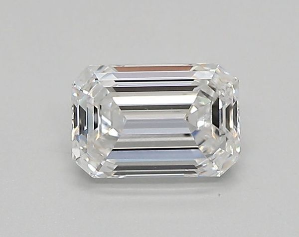 Emerald Lab-Grown Diamond image