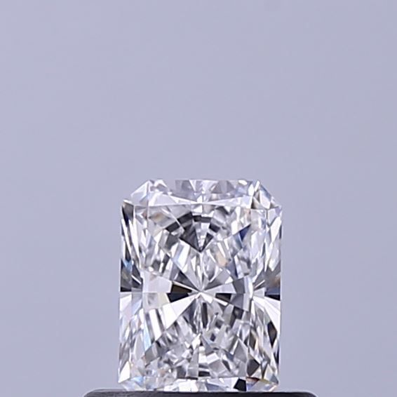 Radiant Lab-Grown Diamond image