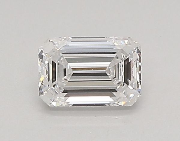 Emerald Lab-Grown Diamond image