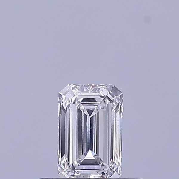 Emerald Lab-Grown Diamond image