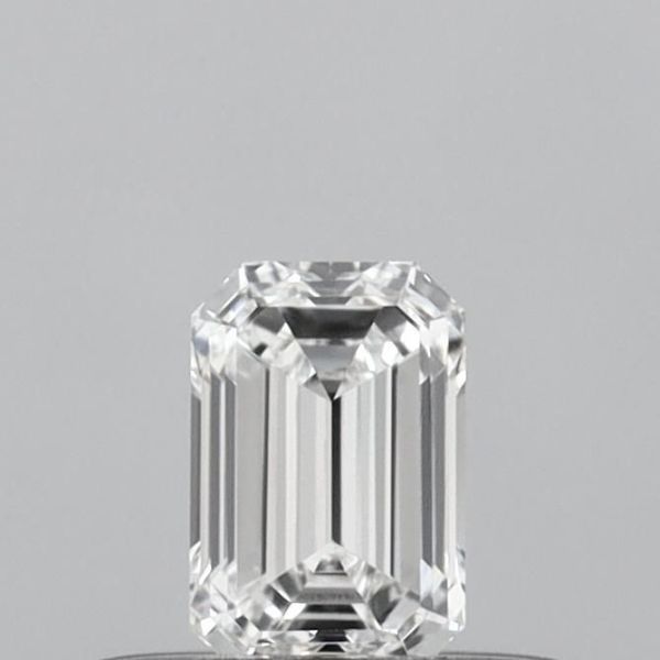 Emerald Lab-Grown Diamond image