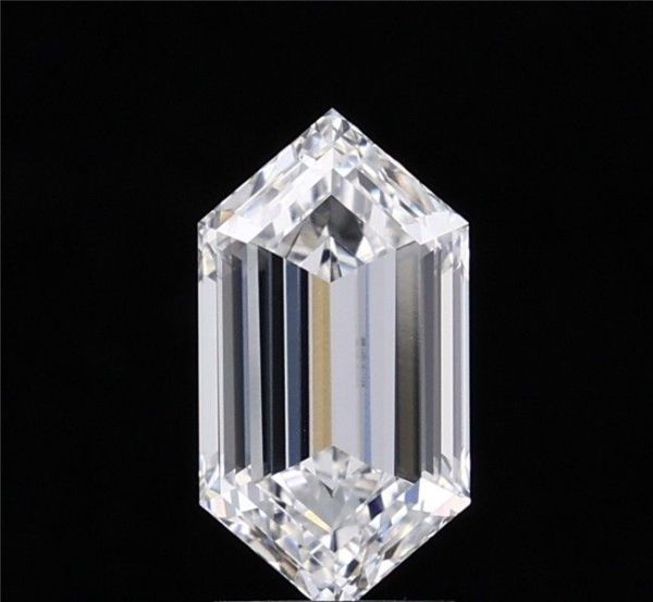 Hexagonal Lab-Grown Diamond image