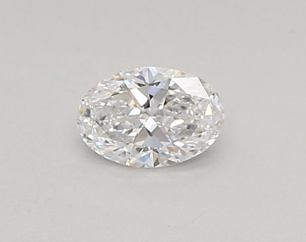 Oval Lab-Grown Diamond image