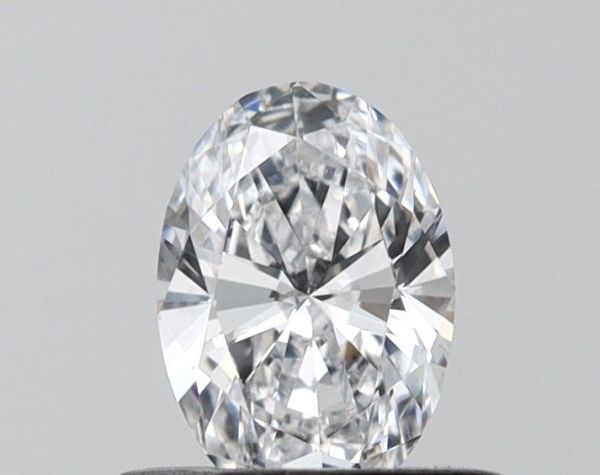 Oval Lab-Grown Diamond image
