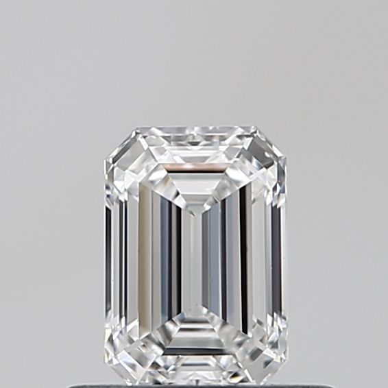 Emerald Lab-Grown Diamond image