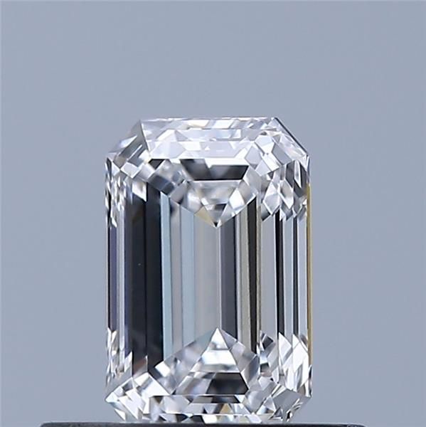 Emerald Lab-Grown Diamond image
