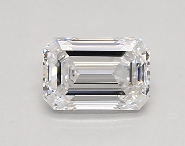 Emerald Lab-Grown Diamond image