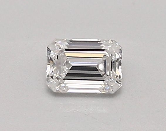 Emerald Lab-Grown Diamond image