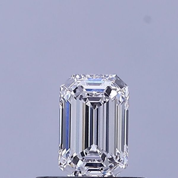 Emerald Lab-Grown Diamond image